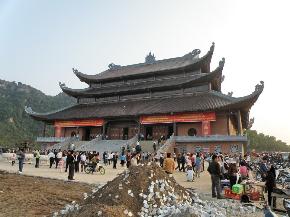 Пагода Бай-Динь – фотографии Вьетнама