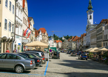 Площадь Stadtplatz в городе Штайр. Австрия – фотографии Австрии