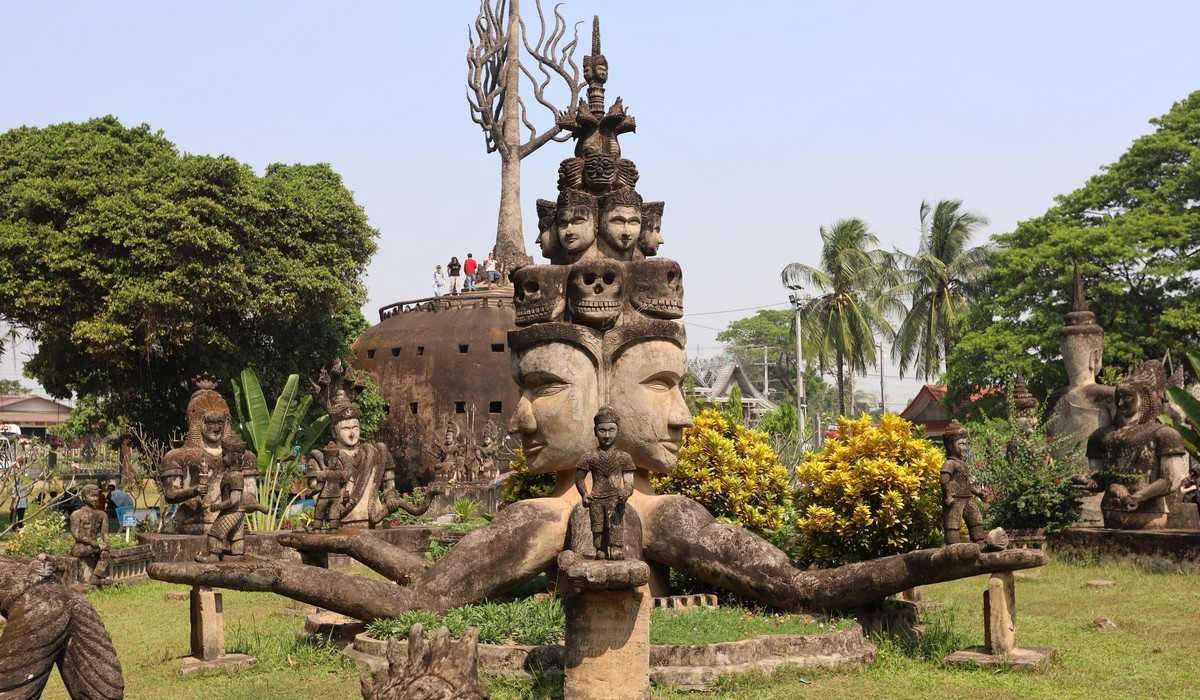 Будда-парк. Отдельные элементы. Лаос – фотографии Лаоса