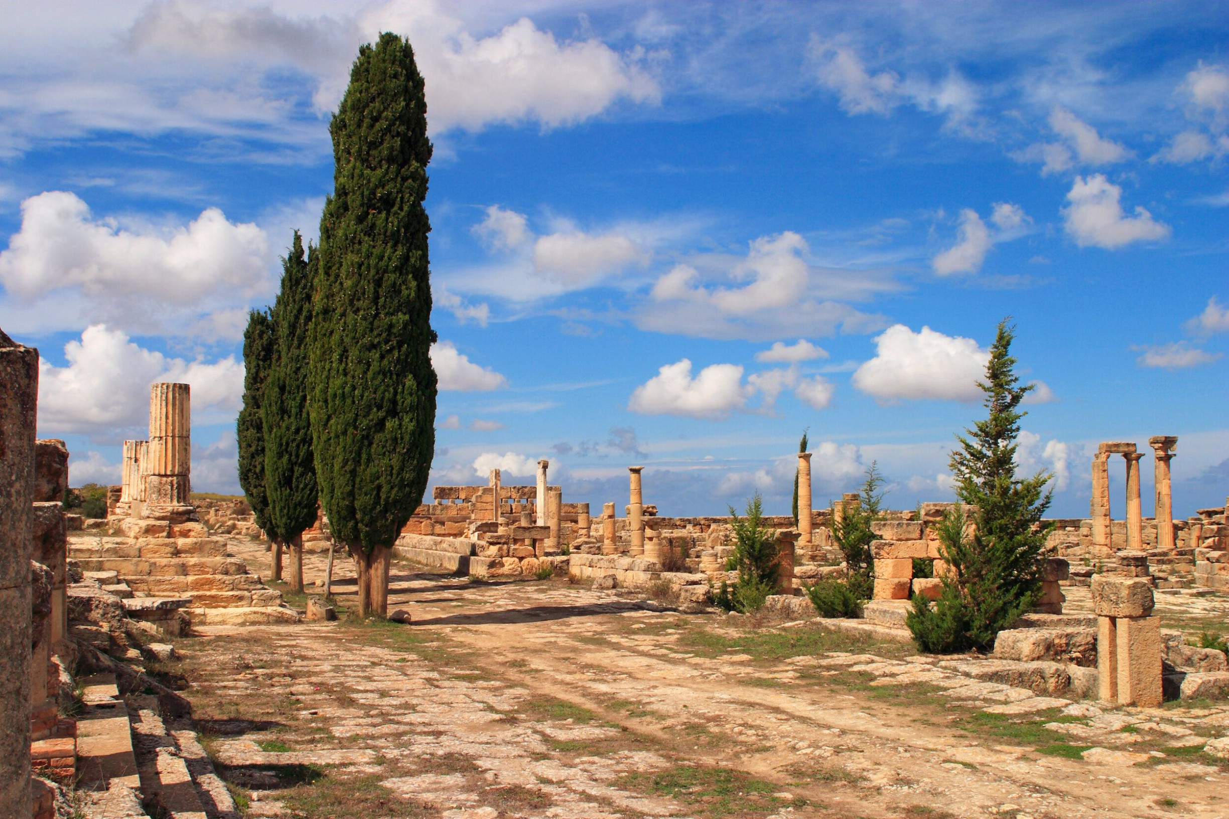 Киренаика (Cyrenaica) и античные руины Кирены (Cyrene) – фотографии Ливия