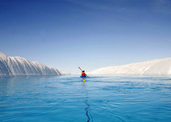 Знаменитая Голубая река в леднике Гренландии – фотографии Гренландии