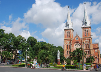 Собор Нотр-Дам в Хошимине, Вьетнам – фотографии Вьетнама