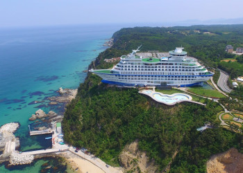 Тематический отель Sun Cruise Resort & Yacht в городе Чондончжин – фотографии Южной Кореи