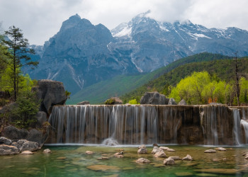 Жемчужина китайского национального парка Юйлунсюэшань - Долина Голубой Луны – фотографии Китая
