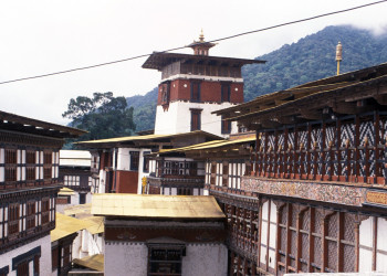 Джакар-дзонг (Jakar Dzong) – фотографии Бутана