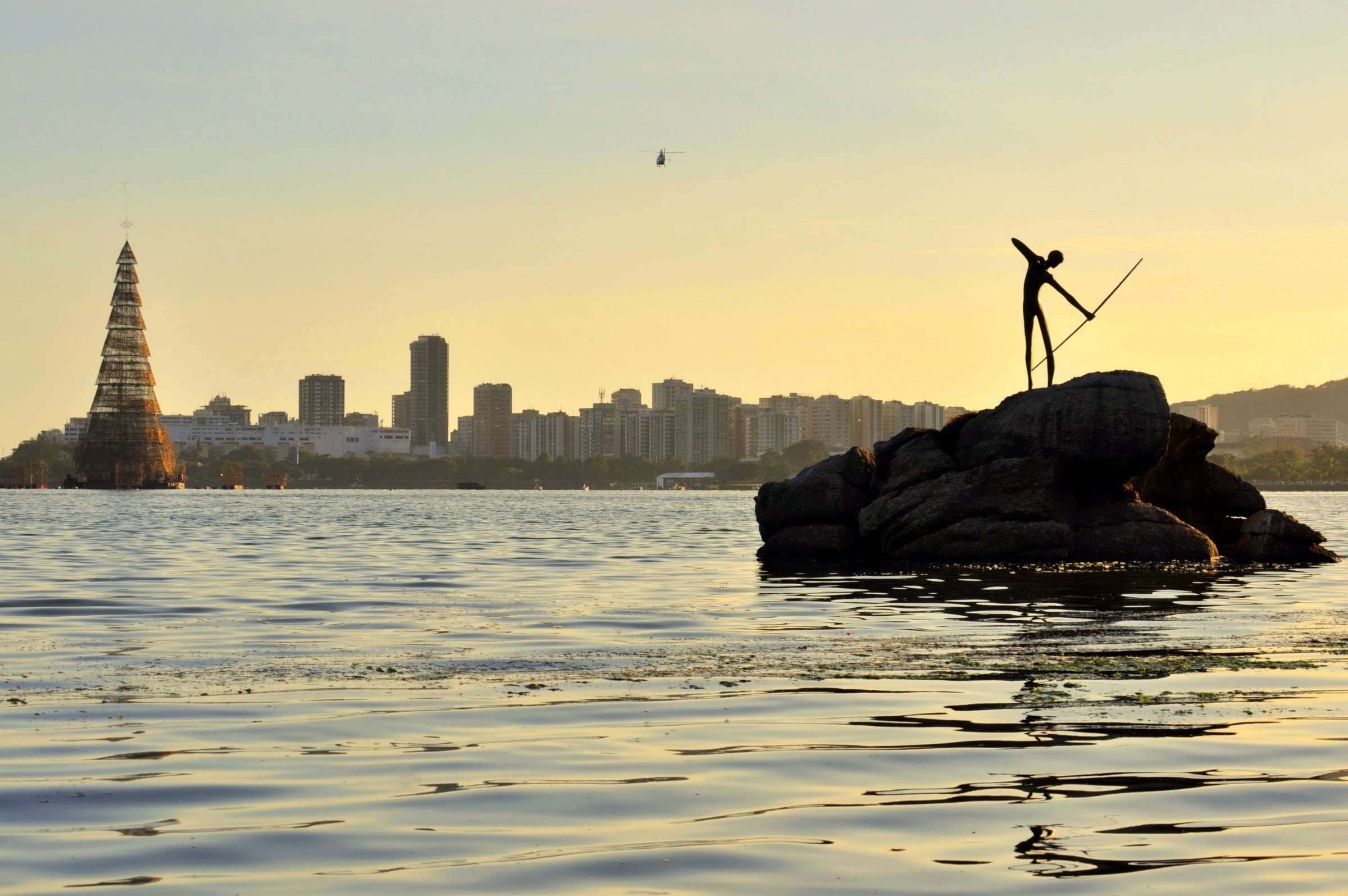 Лагуна Родриго-де-Фрейтас (Lagoa Rodrigo de Freitas) в Рио – фотографии Бразилии