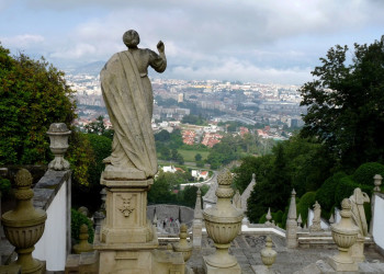 «Лестница пяти чувств» была построена в 1725 году – фотографии Португалии