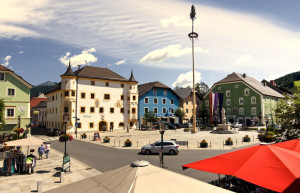 Жилая улица Тамсвега. Австрия – фотографии Австрии