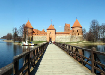 Тракайский островной замок (Trakų Salos Pilis) в Литве – фотографии Литвы