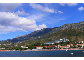 Панорамный вид в Рафаиловичи, Черногория. Фото 1 – фотографии Черногории