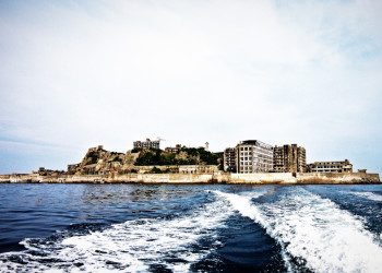 Остров Мицубиси Гункандзима, Япония – фотографии Японии