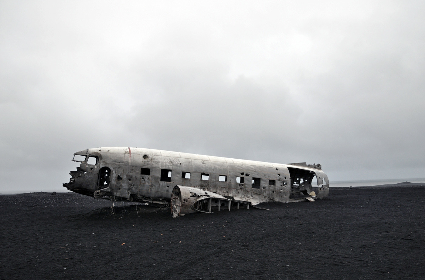 Крушение военного самолёта (DC-3 plane wreck), Исландия – фотографии Исландии