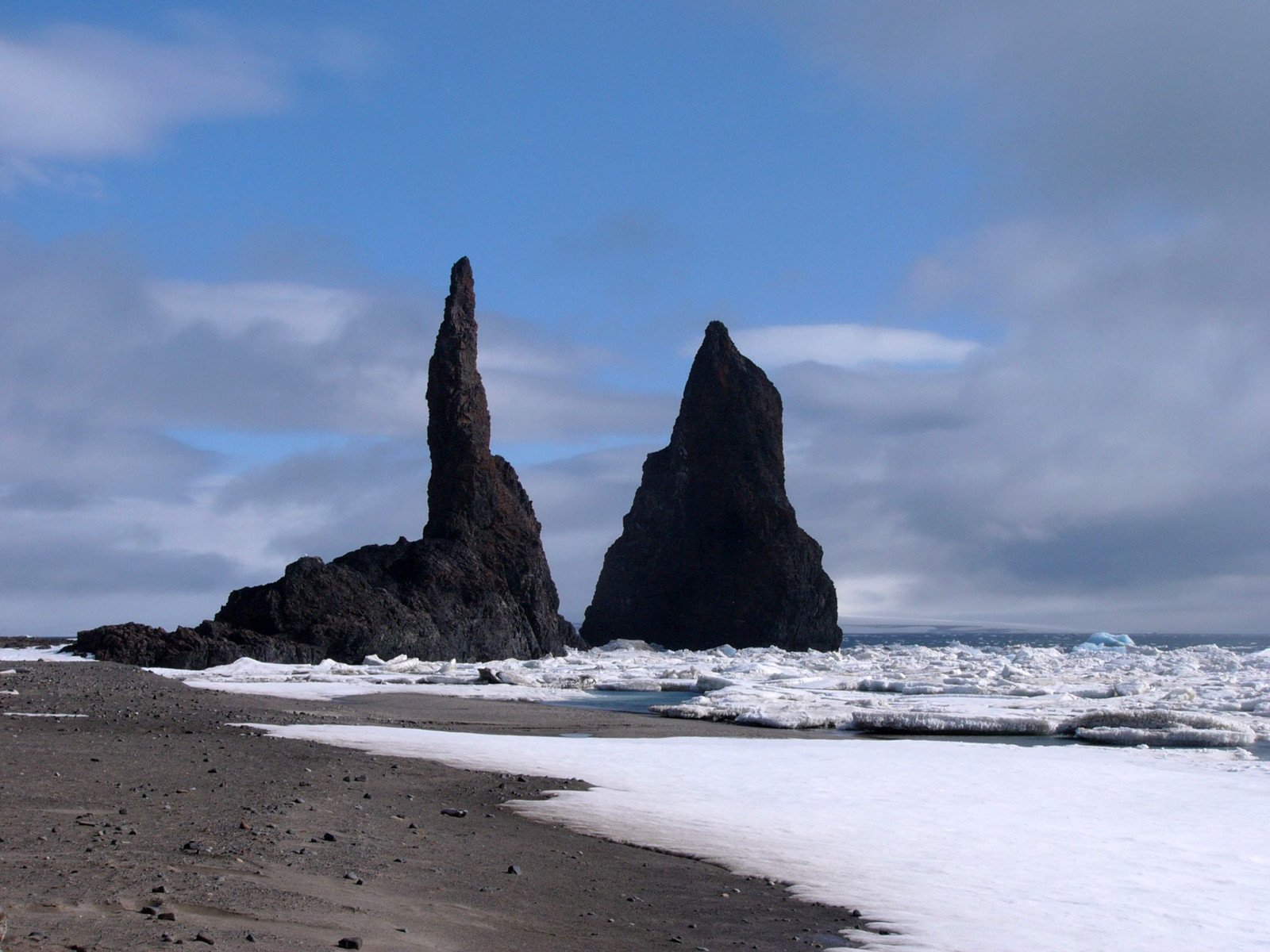 Остров Галля в архипелаге Земля Франца-Иосифа – фотографии России