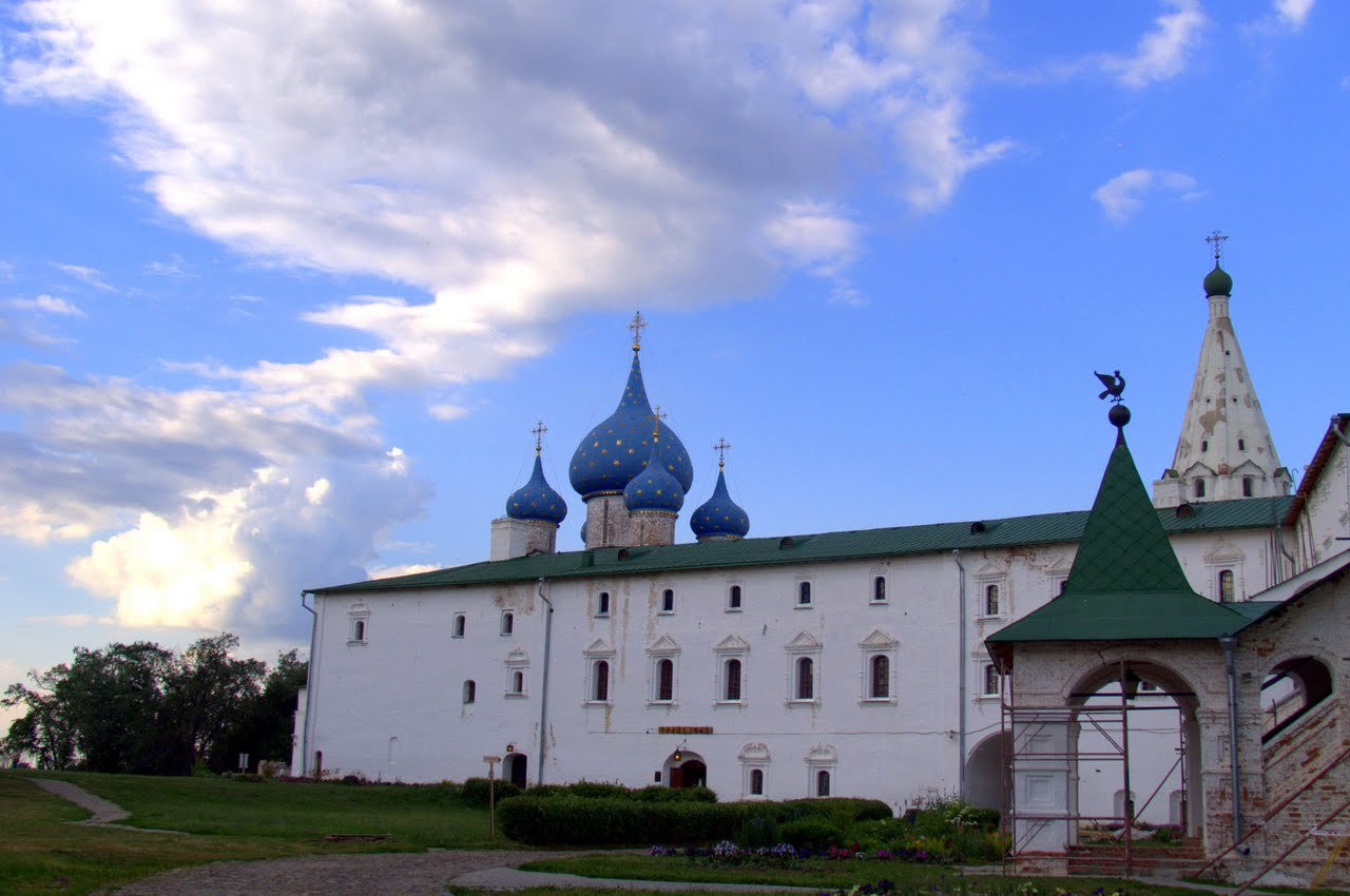 Монастырь в Суздале, Россия. Фото 6 – фотографии России