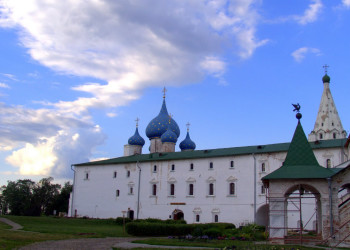 Монастырь в Суздале, Россия. Фото 6 – фотографии России
