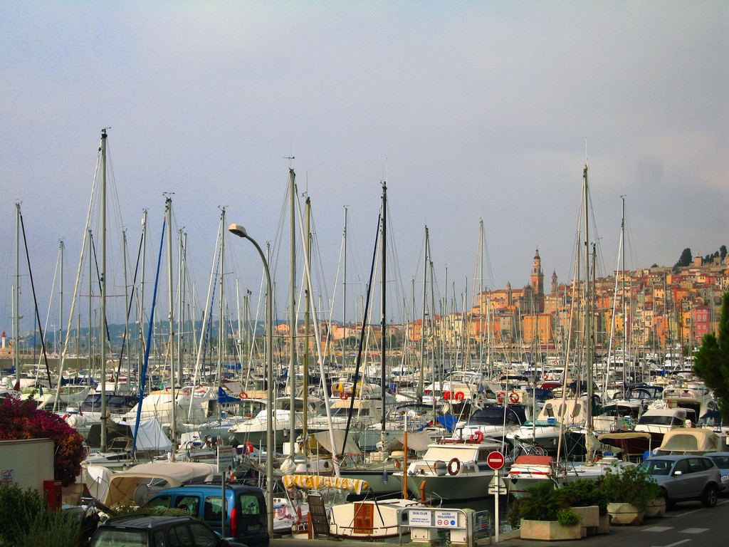 Порт в Ментоне, Франция. Фото 4 – фотографии Франции