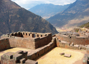 Храм Солнца. Вид на Священную долину. – фотографии Перу