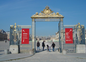 Достопримечательность в Версале, Франция – фотографии Франции