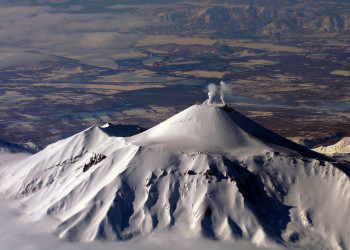 Вулкан на п-ве Камчатка. Фото 1 – фотографии России