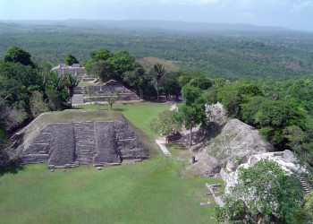 Памятник культуры майя - Шунантунич (Xunantunich) – фотографии Белиза