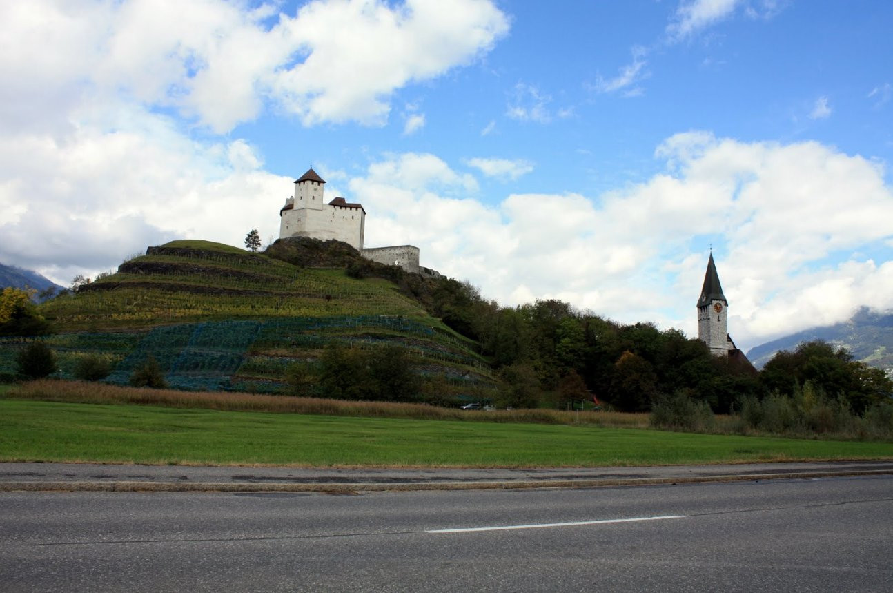 Бальцерс, Лихтенштейн, фото № 70420 – фотографии Лихтенштейна