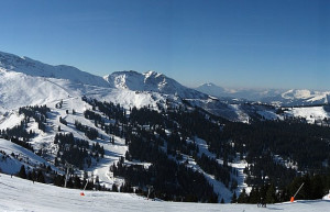 Горы в Шатель, Франция – фотографии Франции