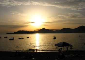 Закат в Святой Стефан, Черногория. Фото 4 – фотографии Черногории