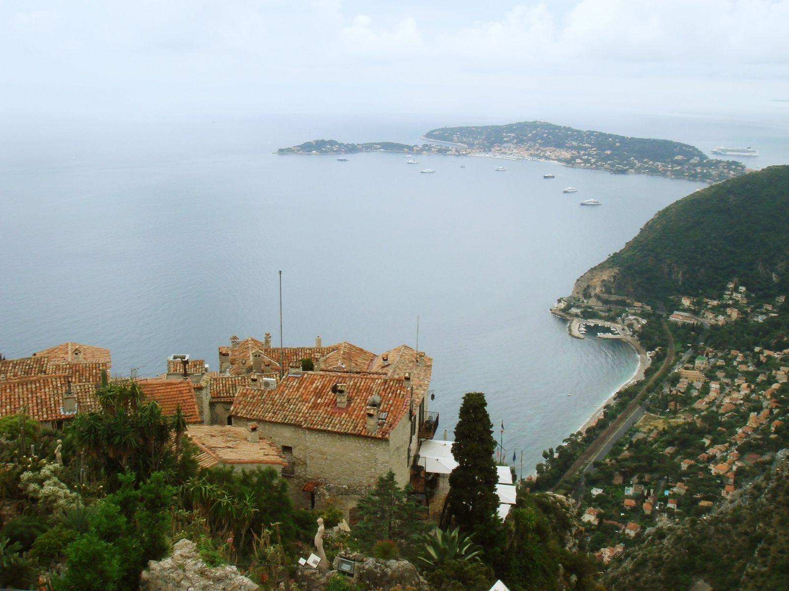 Берега в Эз, Франция. Фото 3 – фотографии Франции