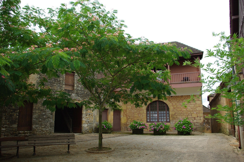 Дома в Бельве, Франция. Фото 4 – фотографии Франции