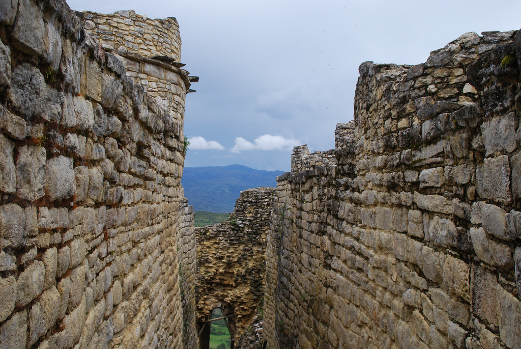 Стены Куэлапа – фотографии Перу