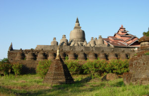 Храм Шиттаун (Shite-thaung Temple) – фотографии Мьянмы
