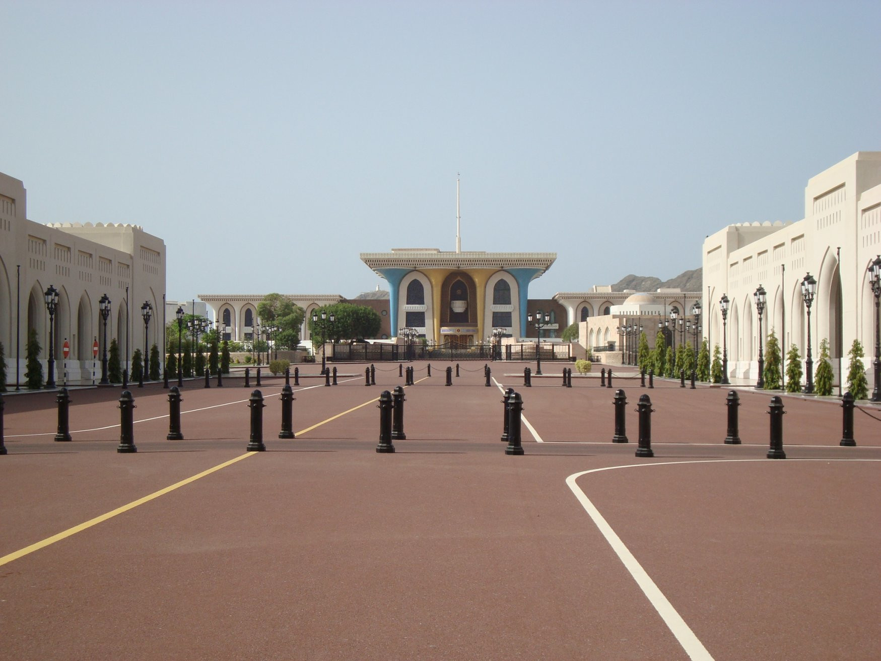 Королевский дворец Каср аль-Алам – фотографии Омана