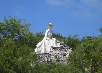 Скульптура в Кайо-Лас-Брухас, Куба. Фото 2 – фотографии Кубы