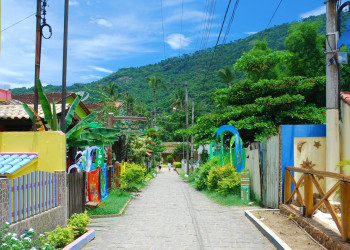 Улица в Илья-Гранди, Бразилия. Фото 1 – фотографии Бразилии