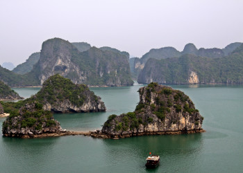 Бухта Халонг (Halong Bay) – фотографии Вьетнама