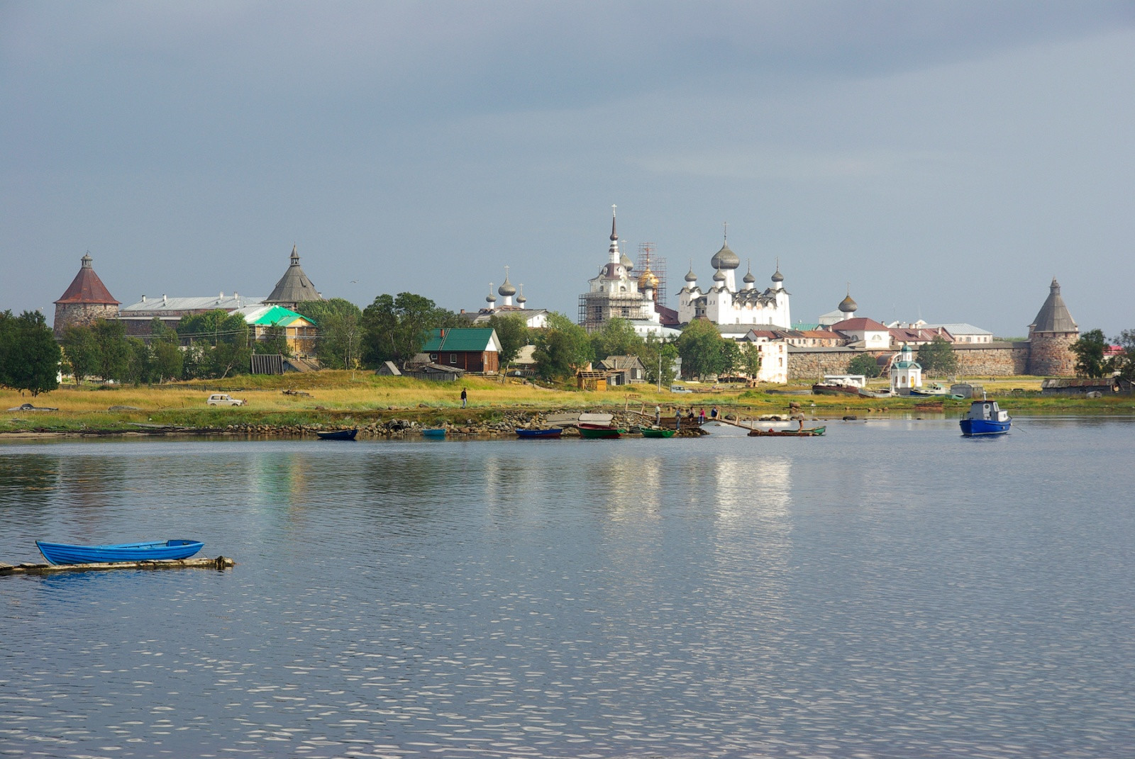 Знаменитый Соловецкий мужской монастырь. Фото 1 – фотографии России
