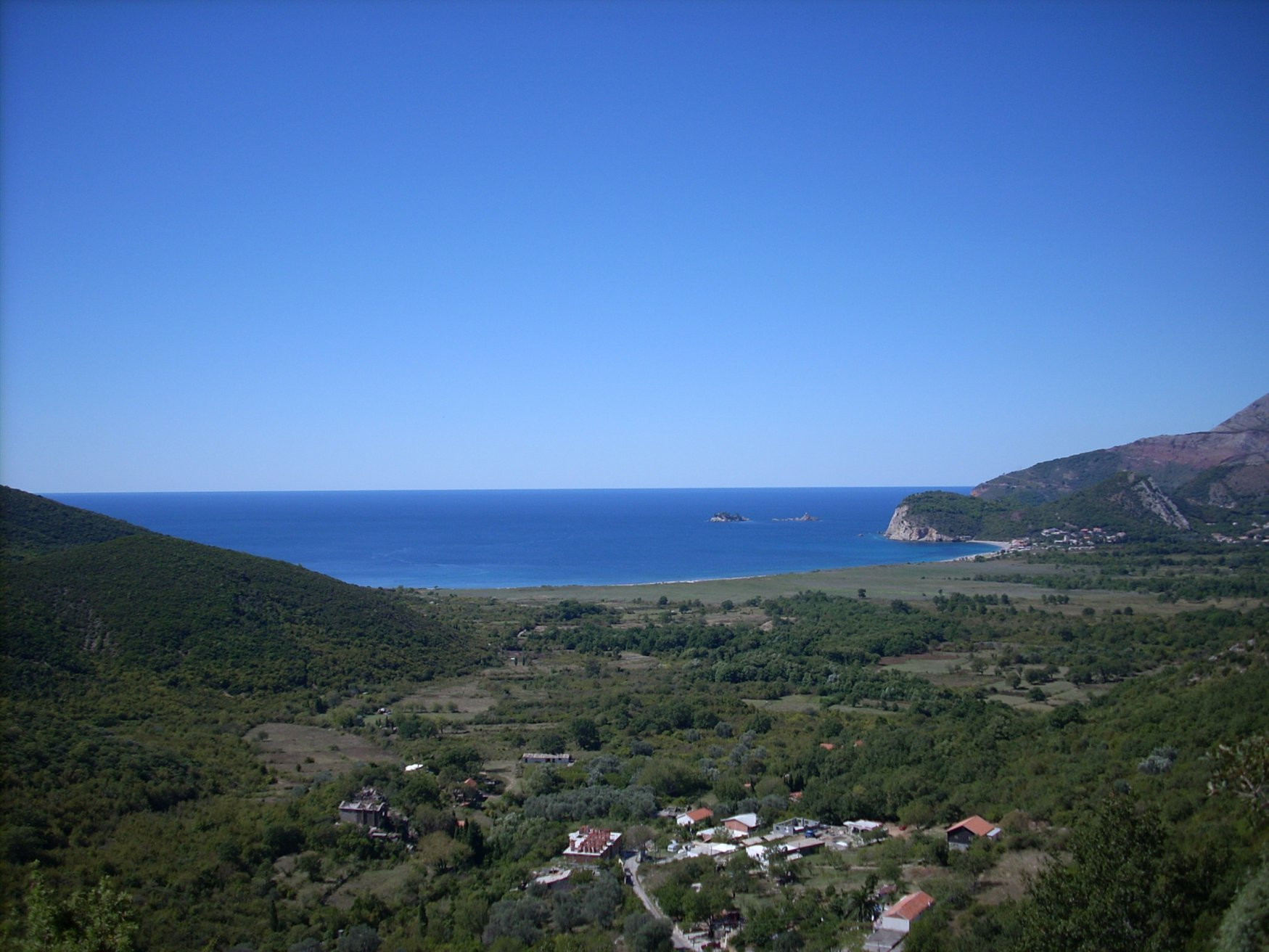 Панорамный вид в Черногория – фотографии Черногории