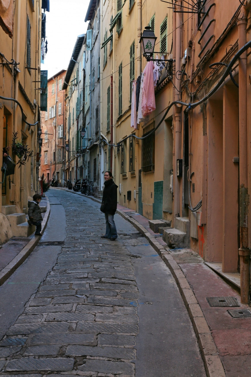 Улица в Рокбрюн-Кап-Мартен, Франция – фотографии Франции