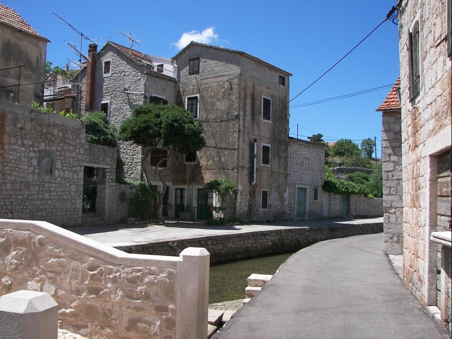 Дома в Врбоска, Хорватия. Фото 12 – фотографии Хорватии