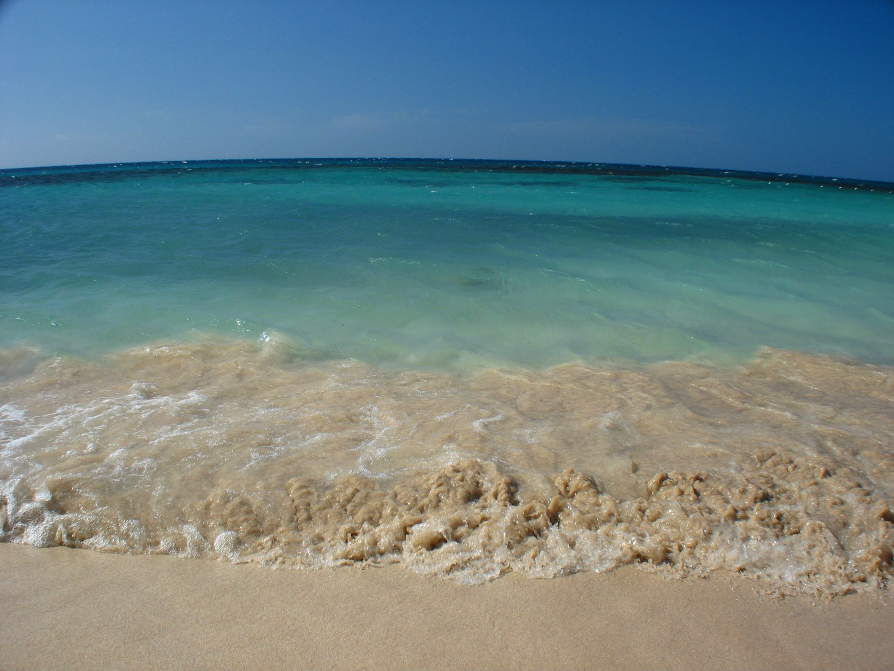 Море в Ранэвэй Бэй, Ямайка. Фото 4 – фотографии Ямайки