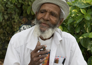 Мужчина в Варадеро, Куба – фотографии Кубы