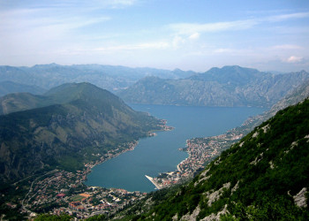 Побережье в Которском заливе, Черногория. Фото 4 – фотографии Черногории