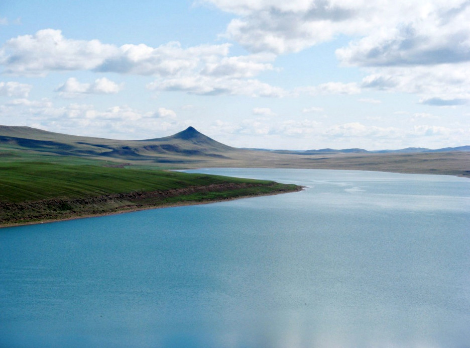 Озеро Белё в республике Хакасия, Россия. Фото 1 – фотографии России