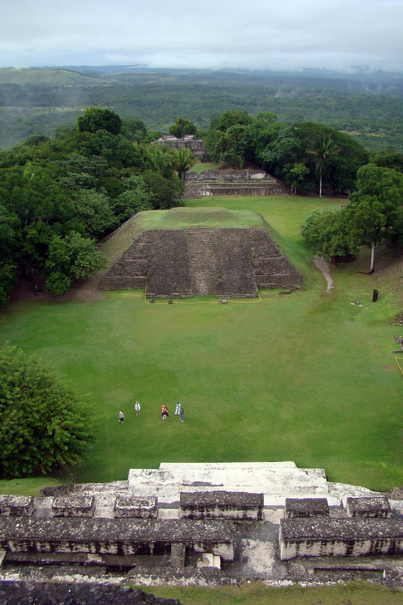 Шунантунич — памятник культуры майя – фотографии Белиза