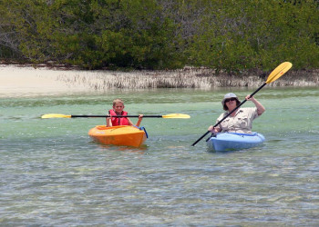 Развлечение на острове Инагуа, Багамские острова – фотографии Багамских островов