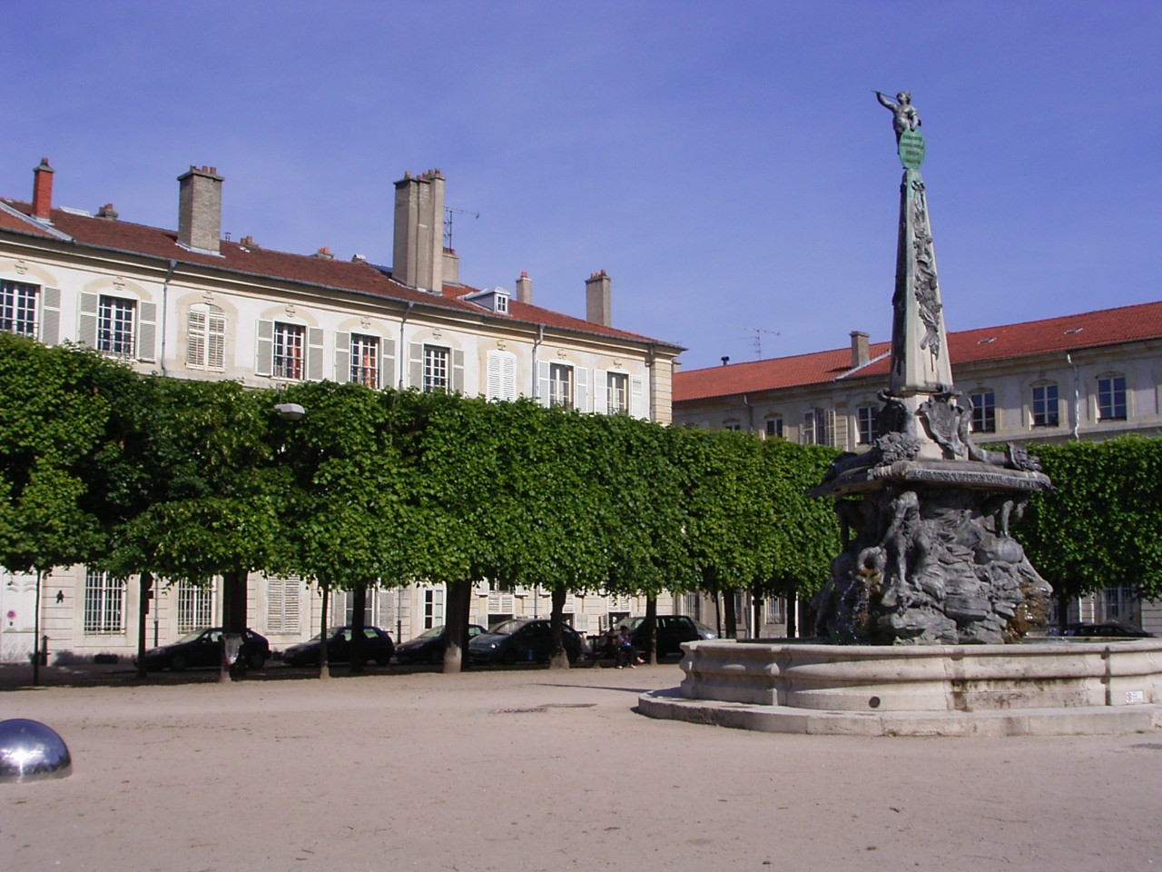 Памятник в Нанси, Франция – фотографии Франции