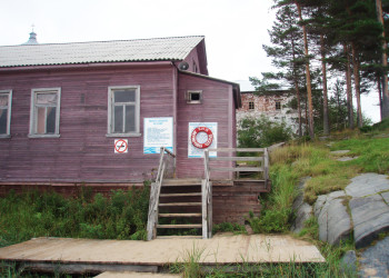 Причал острова Кий, Россия – фотографии России