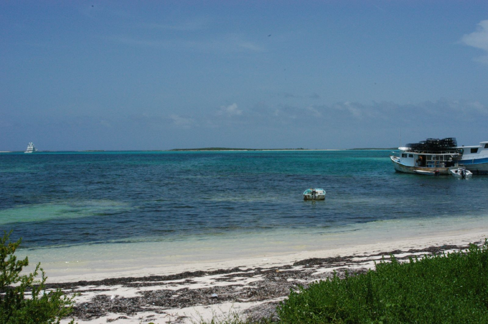 Море на острове  Лонг Айленд, Багамские острова. Фото 2 – фотографии Багамских островов