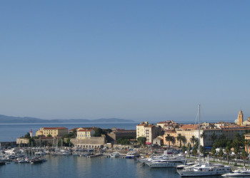 Яхты и катера в Аячча, Франция – фотографии Франции