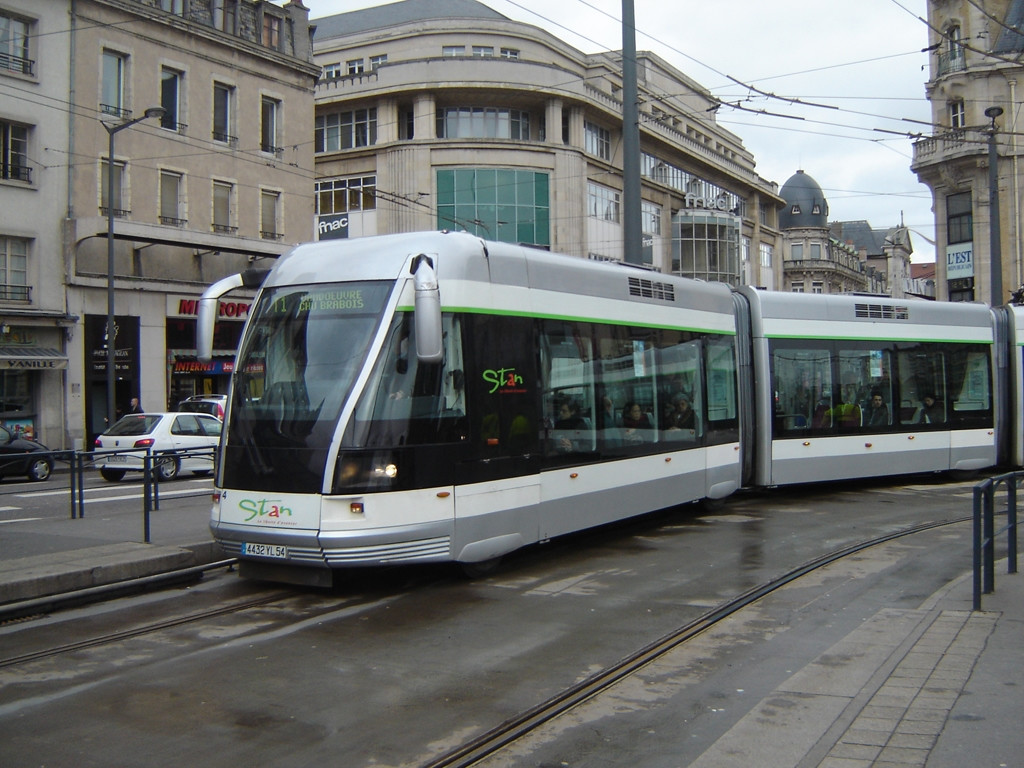 Транспорт в Нанси, Франция – фотографии Франции